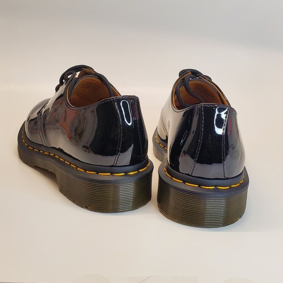 New Dr. Martens Women’s  Black Patent Leather Oxford Shoes 10084 Lace up Size 7 - Picture 10 of 11